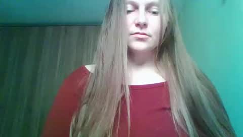 evasapples2026 online show from 05/08/26, 03:28