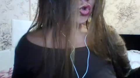 evasapples2026 online show from 07/02/26, 09:10
