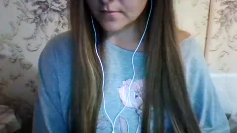 evasapples2026 online show from 07/04/26, 07:31