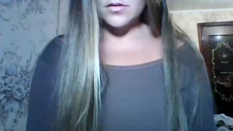 evasapples2026 online show from 07/08/26, 08:46