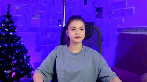 Eva  next stream -  - 1600 UTC2000  online show from 12/09/24, 12:08