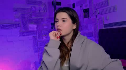 Eva  next stream -  - 1600 UTC2000  online show from 02/06/25, 12:05