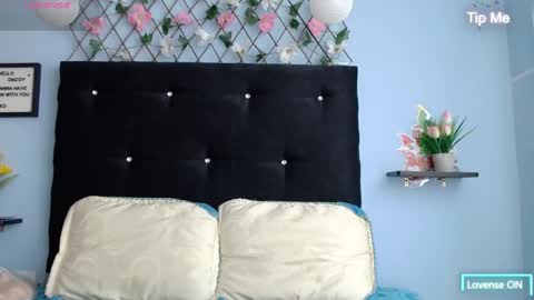 Eva Carter online show from 02/13/25, 12:00