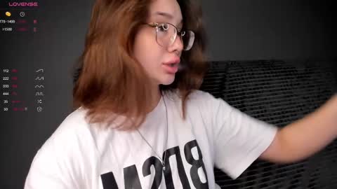 evaveenus online show from 02/24/25, 09:10