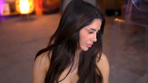 Eva online show from 01/20/25, 05:16