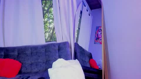 Eva Queen online show from 11/04/25, 07:02