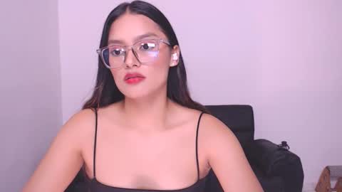 Snapshot of eve_rox18 chatting on 12/01/24, 11:14 Eve Rox18 online show from 12/01/24, 11:14