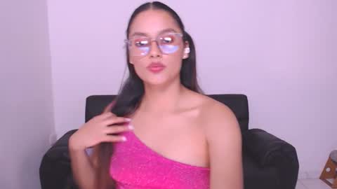 Snapshot of eve_rox18 chatting on 12/06/24, 06:15 Eve Rox18 online show from 12/06/24, 06:15