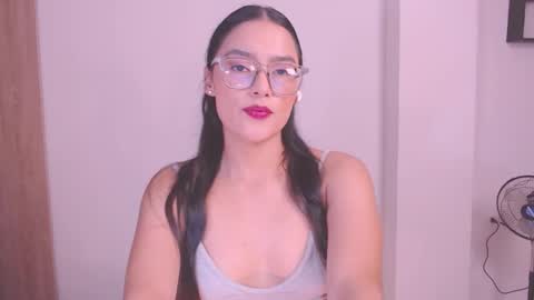 Snapshot of eve_rox18 chatting on 11/20/25, 12:00 Eve Rox18 online show from 11/20/25, 12:00