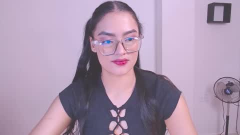 Snapshot of eve_rox18 chatting on 12/01/25, 06:07 Eve Rox18 online show from 12/01/25, 06:07