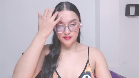 Snapshot of eve_rox18 chatting on 04/23/26, 03:19 Eve Rox18 online show from 04/23/26, 03:19