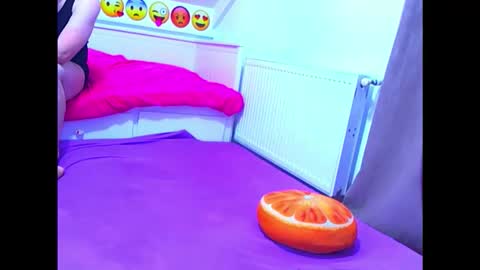 Snapshot of eveandmax chatting on 02/13/26, 08:05 EVEANDMAX online show from 02/13/26, 08:05