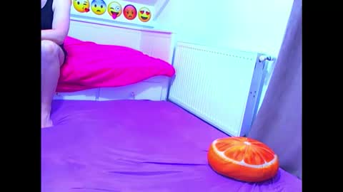 Snapshot of eveandmax chatting on 02/22/26, 08:07 EVEANDMAX online show from 02/22/26, 08:07