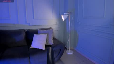 Eve  online show from 12/01/25, 08:03