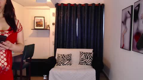 Evee online show from 03/26/26, 02:44