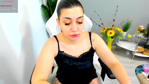 eveeevian online show from 05/29/26, 11:30