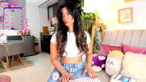 Snapshot of eveekendal_ chatting on 11/12/25, 11:58 Eve online show from 11/12/25, 11:58