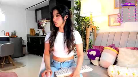 Snapshot of eveekendal_ chatting on 11/14/25, 11:24 Eve online show from 11/14/25, 11:24