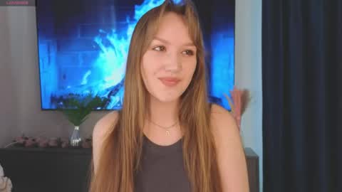 Snapshot of evegreenlee chatting on 06/05/26, 07:14 evegreenlee online show from 06/05/26, 07:14