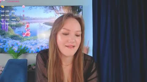 Snapshot of evegreenlee chatting on 06/07/26, 07:12 evegreenlee online show from 06/07/26, 07:12