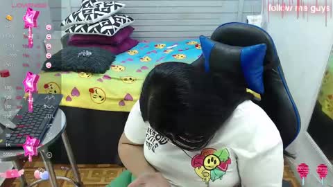 evelin zaens online show from 02/14/25, 01:18