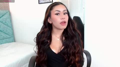 Eveline  online show from 03/12/25, 07:06