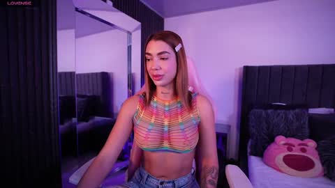 Snapshot of evellynclair chatting on 09/17/25, 01:51 Eve  online show from 09/17/25, 01:51