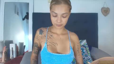 DAYANITA online show from 09/30/25, 12:21