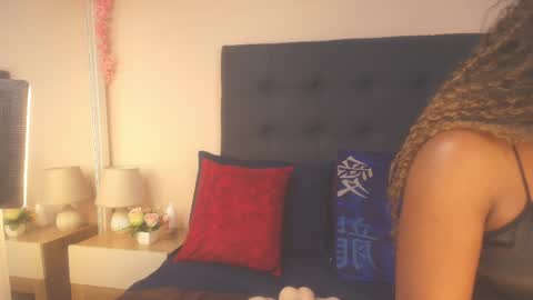 Snapshot of evelonga_707 chatting on 05/11/26, 07:00 DAYANITA online show from 05/11/26, 07:00