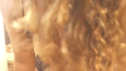 Snapshot of evelonga_707 chatting on 05/15/26, 07:10 DAYANITA online show from 05/15/26, 07:10