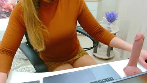 evelove online show from 03/09/26, 03:16