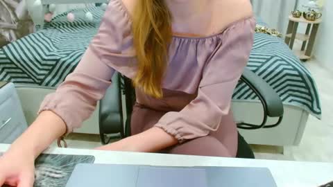 evelove online show from 04/05/26, 04:37