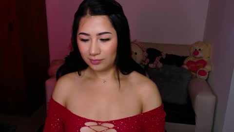 Evelyn online show from 12/15/25, 11:03