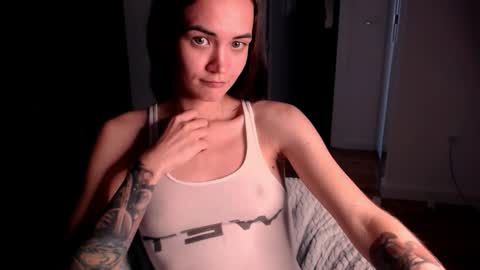 Evelyn online show from 09/19/25, 01:45