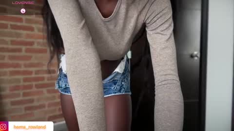 E V E L Y N  online show from 03/07/25, 12:12