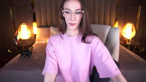 evelyn rush1 online show from 02/22/25, 03:01