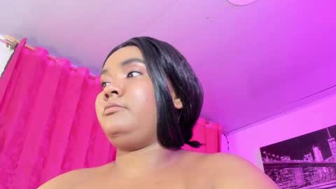 Evelyn Sandoval online show from 06/23/26, 01:58
