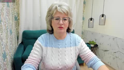 Evelyn online show from 04/08/26, 05:07