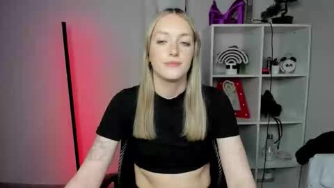 evelynblond online show from 03/02/26, 07:21