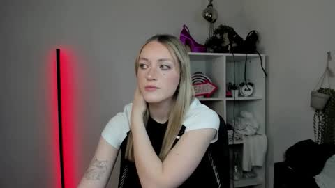 evelynblond online show from 04/02/26, 12:36