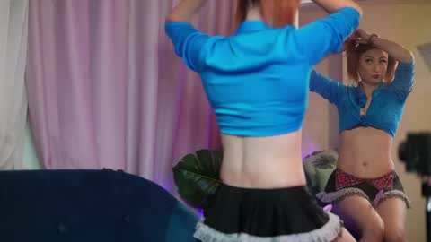 Snapshot of evelyncandy chatting on 05/25/26, 06:58 Evelyn online show from 05/25/26, 06:58