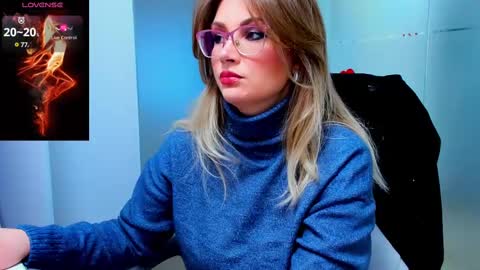 Snapshot of evelyne_rose chatting on 02/21/25, 06:07 evelyne_rose online show from 02/21/25, 06:07