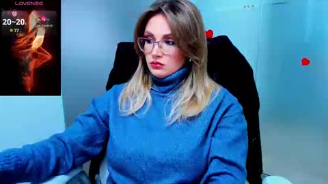 Snapshot of evelyne_rose chatting on 03/03/25, 06:04 evelyne_rose online show from 03/03/25, 06:04