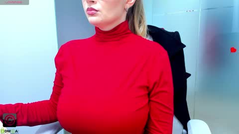 evelyne_rose online show from 04/01/26, 04:46