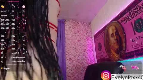 evelyn Foxx new account online show from 03/10/25, 07:50