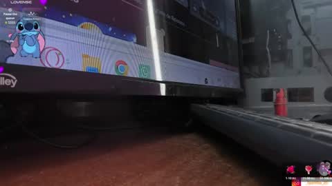 Snapshot of evelynhoward23 chatting on 06/18/26, 08:02 LAURA SOFIA INDEPENDENT MODEL FOLLOW ME NOW ALMOST 10000 FOLLOWERS online show from 06/18/26, 08:02
