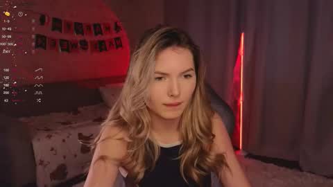 Evelyn online show from 10/24/25, 11:06