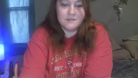 Snapshot of evelynvanderbilt chatting on 12/05/24, 01:38 Evelyn Vanderbilt online show from 12/05/24, 01:38