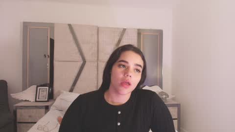 Evelyn Woods online show from 12/22/24, 09:33