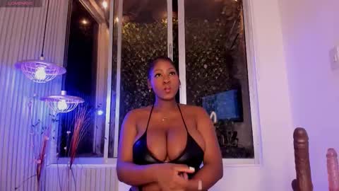 EvelynZoee online show from 10/21/25, 03:40